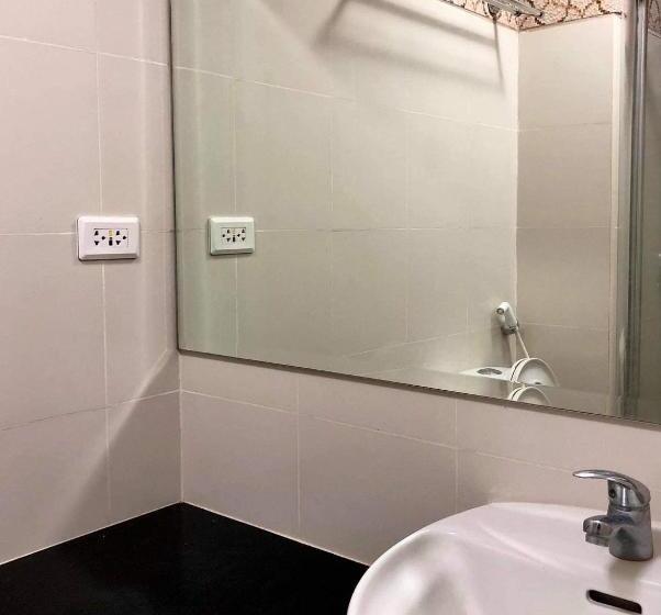 غرفة عائلية, Wind Staycation Suites