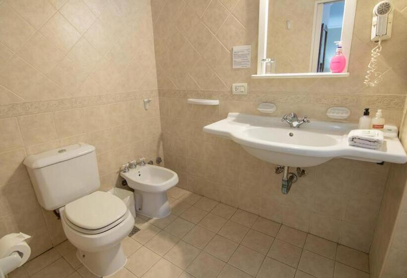 اتاق استاندارد سه نفره, 349 Suites