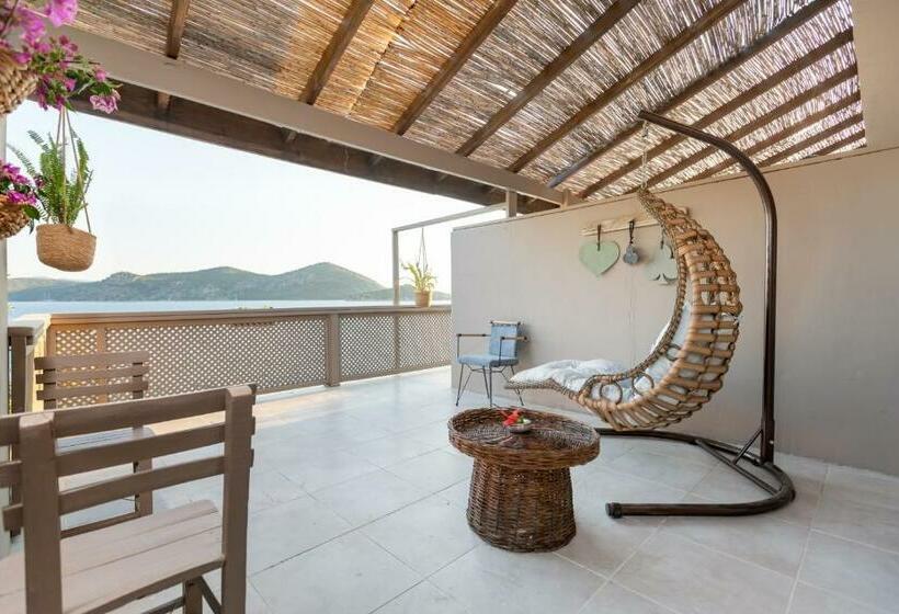 اتاق استاندارد با چشم‌انداز دریا, Casa Daracia