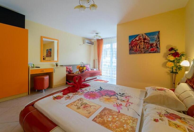 חדר משפחתי, Boutique Guest House  Sofia