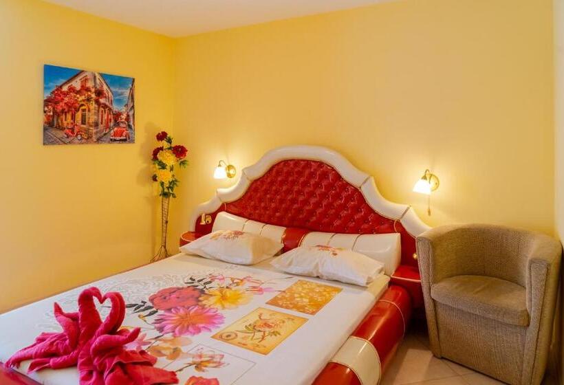 חדר משפחתי, Boutique Guest House  Sofia