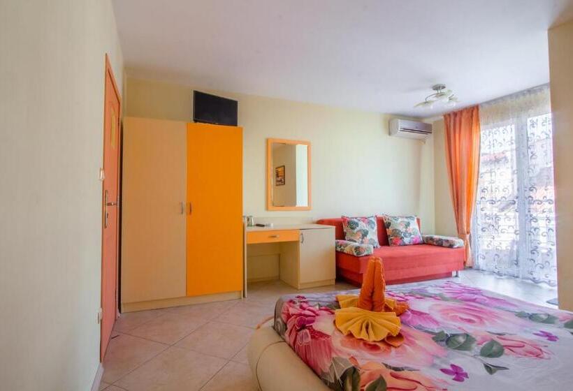 חדר משפחתי, Boutique Guest House  Sofia