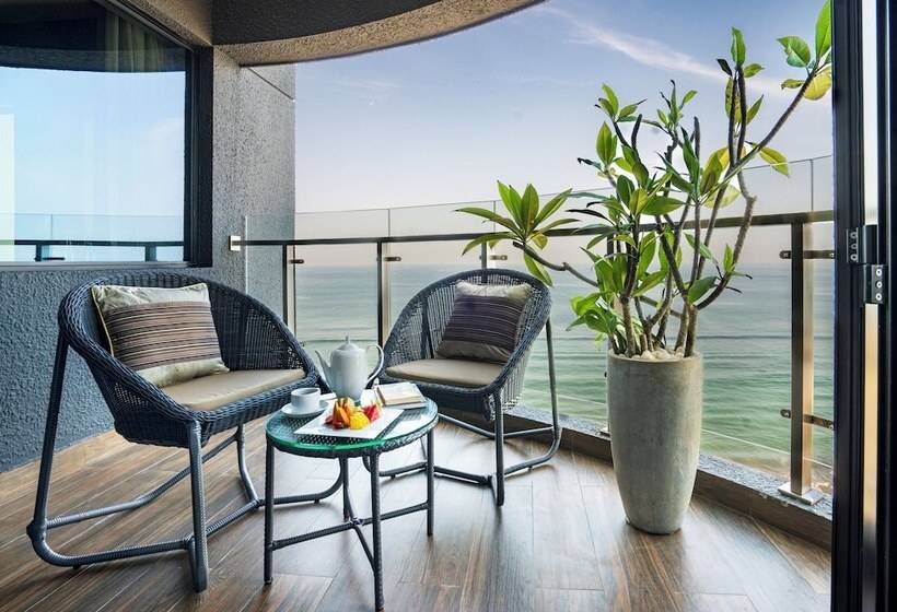 سوئیت ریاست جمهوری 2 خوابه, Maradha Colombo