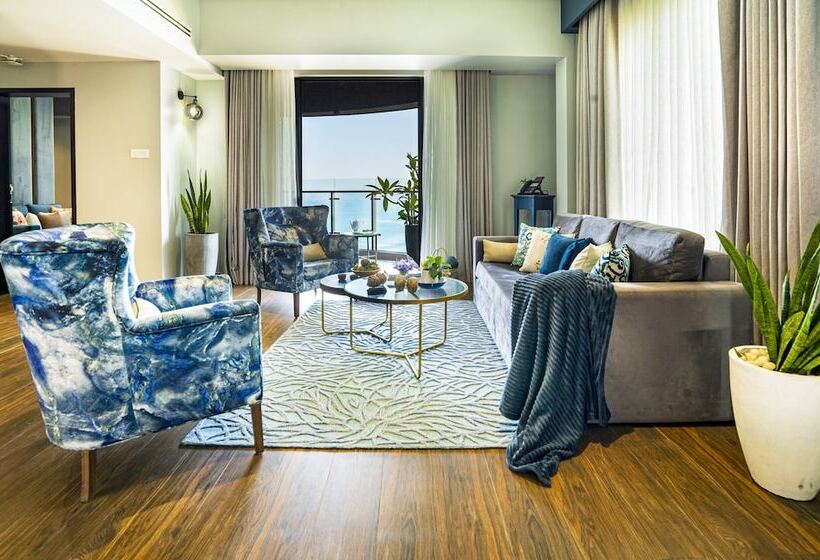 سوئیت ریاست جمهوری 2 خوابه, Maradha Colombo