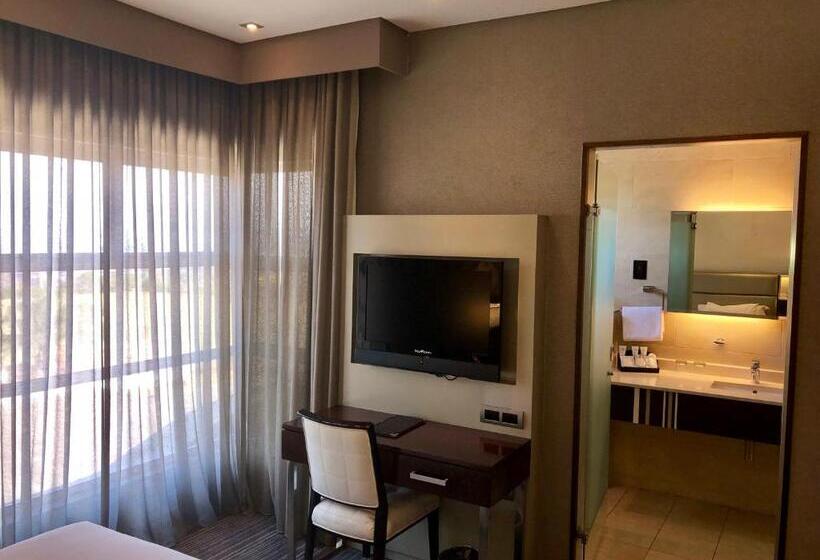اتاق اکونومی, Coastlands Musgrave