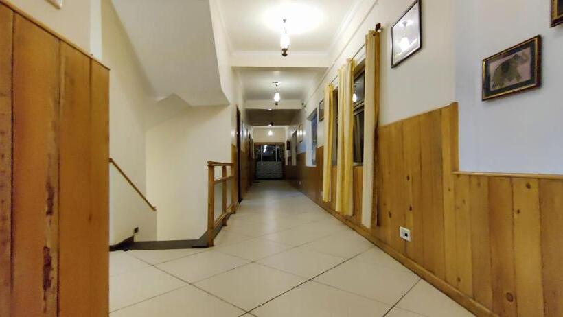 스탠다드 룸, Sapphire Luxury Suite Ooty