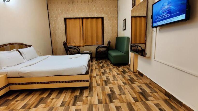 디럭스 룸, Sapphire Luxury Suite Ooty