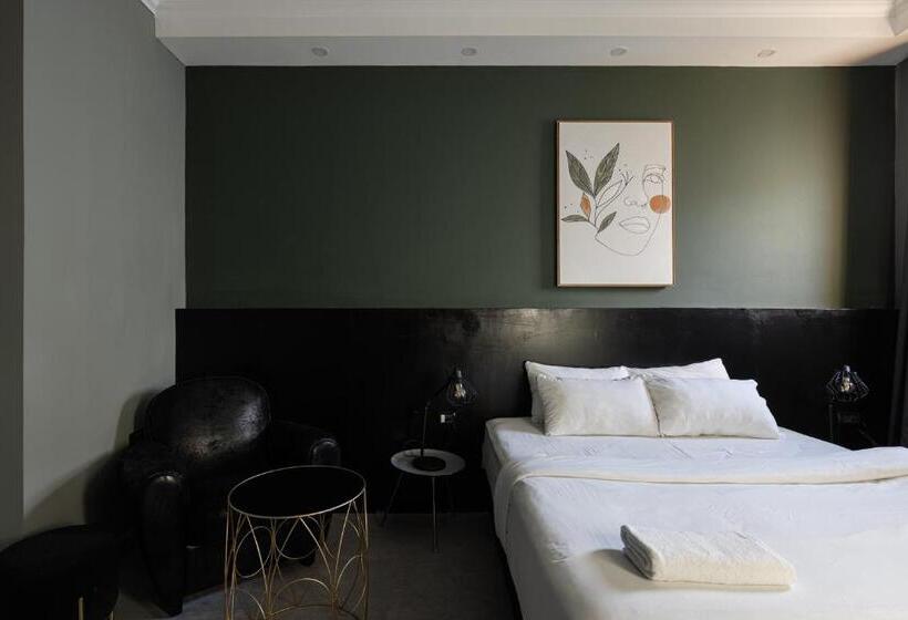 高级工作室, Residence Suites