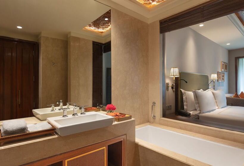 高级客房, The Khyber Himalayan Resort & Spa