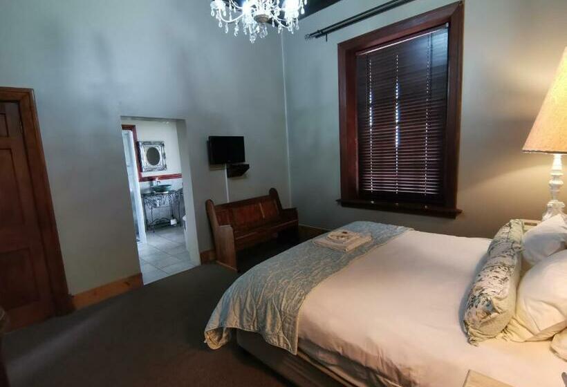 스탠다드 룸 킹사이즈 침대, Kralinbergh Estate Guesthouse