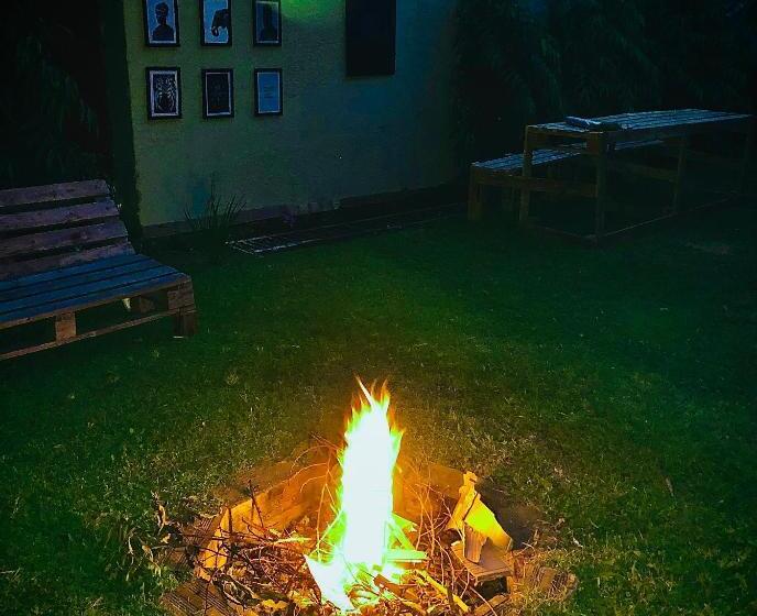 اتاق اکونومی, Safariadventures House