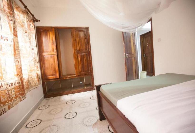 اتاق اکونومی, Safariadventures House