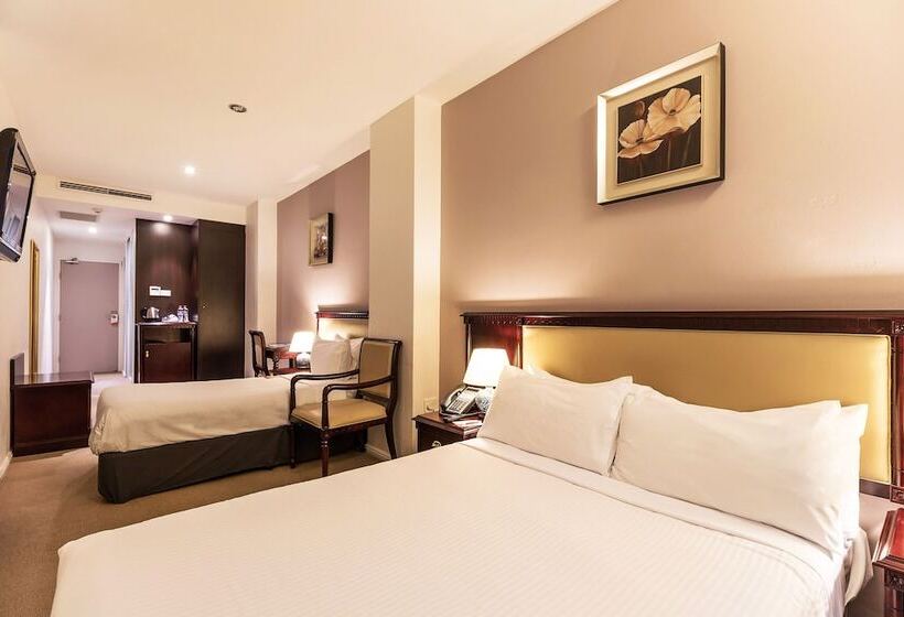 패밀리 룸, The Clarence Hotel Sydney
