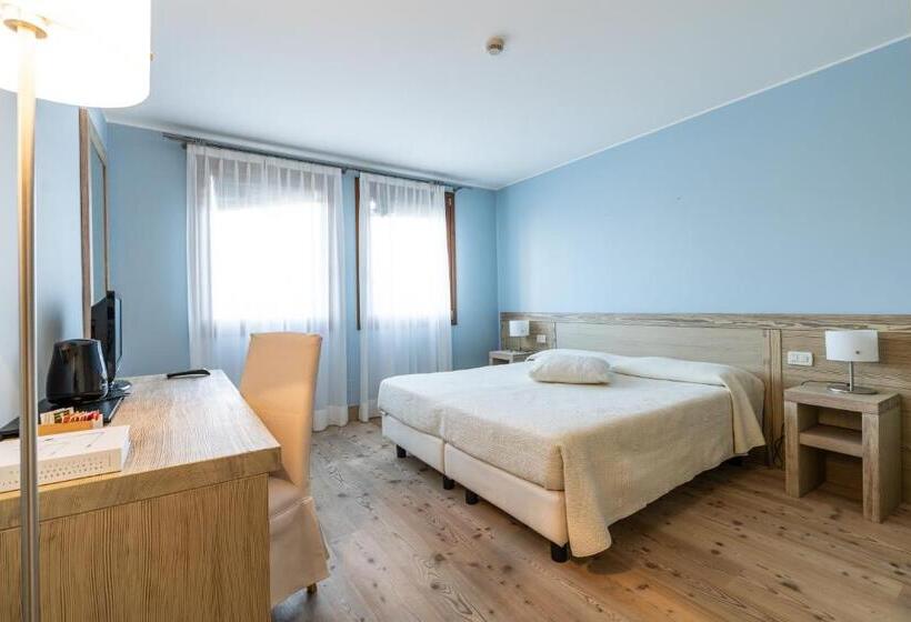 اتاق استاندارد, Accademia Vine Lodge