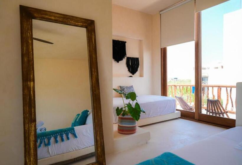 Deluxe Suite King Bed, Tikul Hotel Boutique