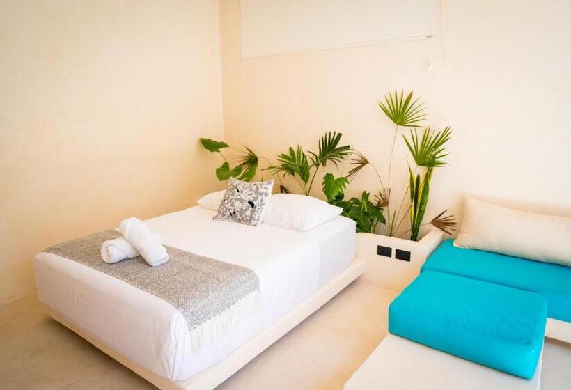 سوییت, Tikul Hotel Boutique