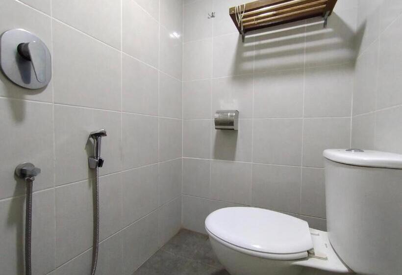 سوییت خانوادگی, Oyo 90478 Marina World