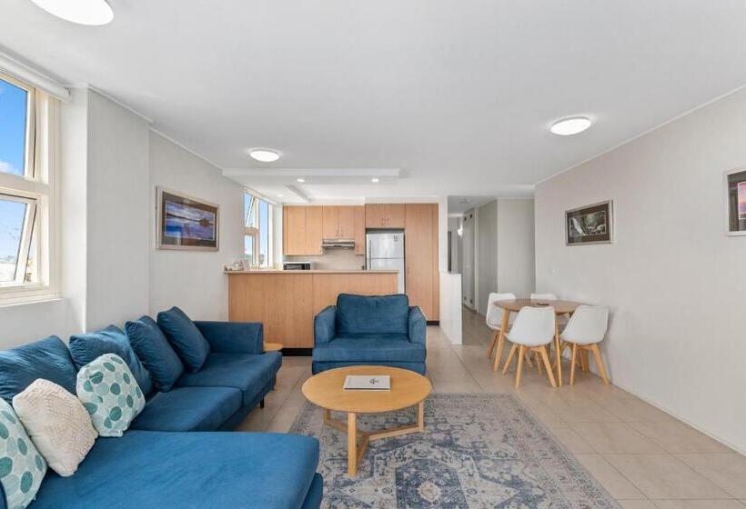 Апартаменты Deluxe 1 Спальня Вид на Море, 84 The Spit Holiday Apartments