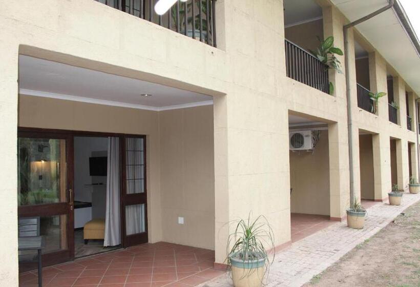 اتاق خانوادگی, Numbi & Garden Suites