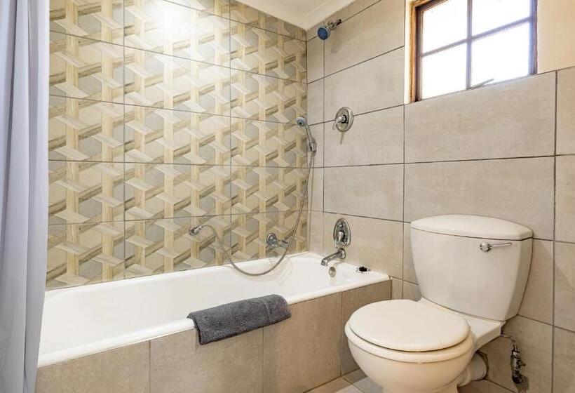 اتاق استاندارد با چشم‌انداز باغ, Numbi & Garden Suites
