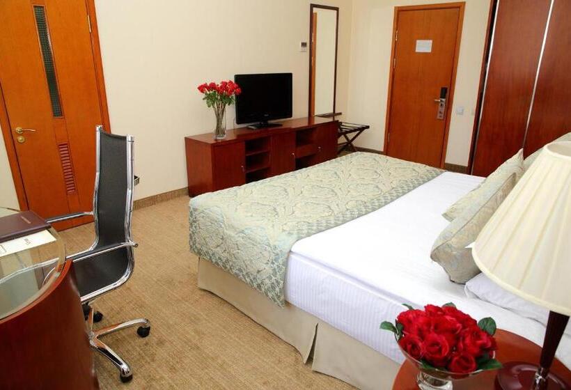 اتاق استاندارد با تخت بزرگ, Park Hotel Bishkek