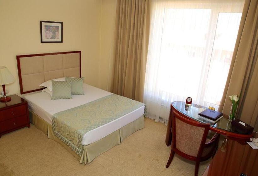 اتاق سوپریور یک تخته, Park Hotel Bishkek