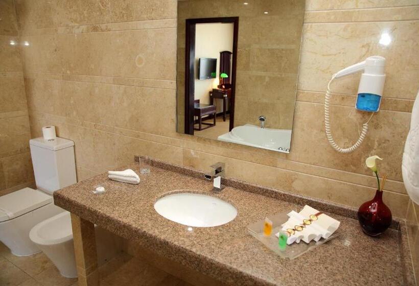 آپارتمان 2 خوابه, Park Hotel Bishkek