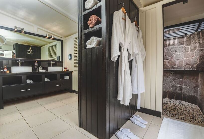 Camera Deluxe, Rabot Hotel From Hotel Chocolat