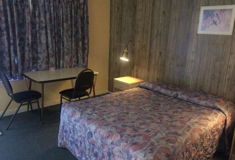 标准间, Road Runner Motel
