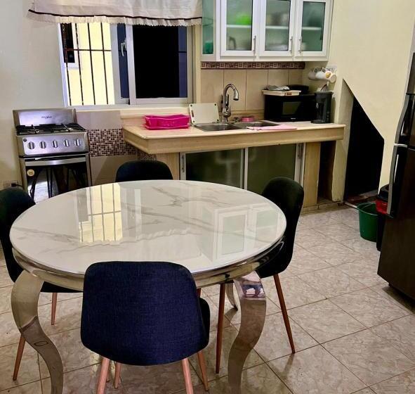 Апартаменты 1 Спальня с Балконом, María Bonita Higüey, Apartments