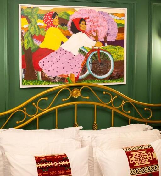 اتاق سوپریور با تخت بزرگ, Boutique Hotel Kooperativa