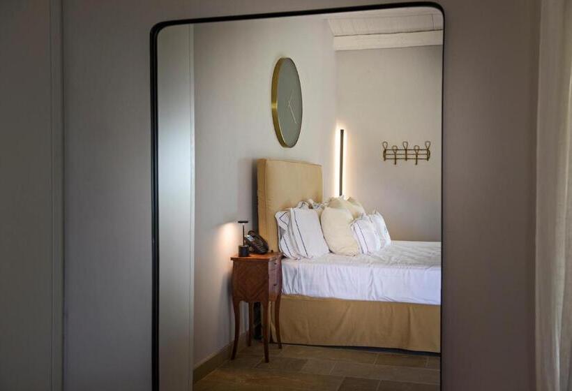 اتاق لوکس, Poggio Leano Boutique