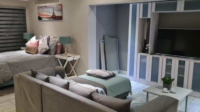 Апартаменты Deluxe 1 Спальня, Bayswater Guest Rooms