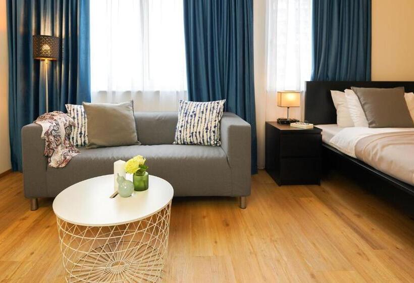 스탠다드 스튜디오, Citadines South Vienna