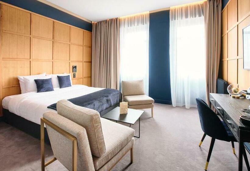 Номер Deluxe, Maison Heym Bordeaux
