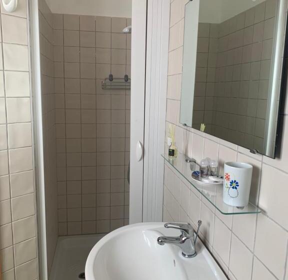 اتاق استاندارد اینتریور, B&b Giallolumia