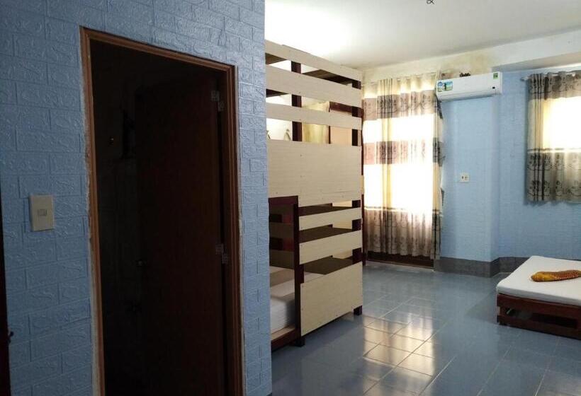 اتاق خانوادگی, Bụi Hostel   Bến Tàu Rạch Giá