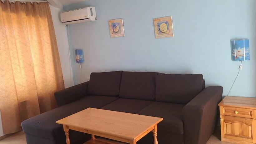 Апартаменты 1 Спальня Вид на Море, Guest House Chalakov