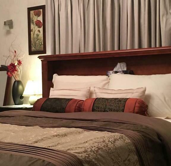 디럭스 스위트, A Cozy Room With It S Own Privacy