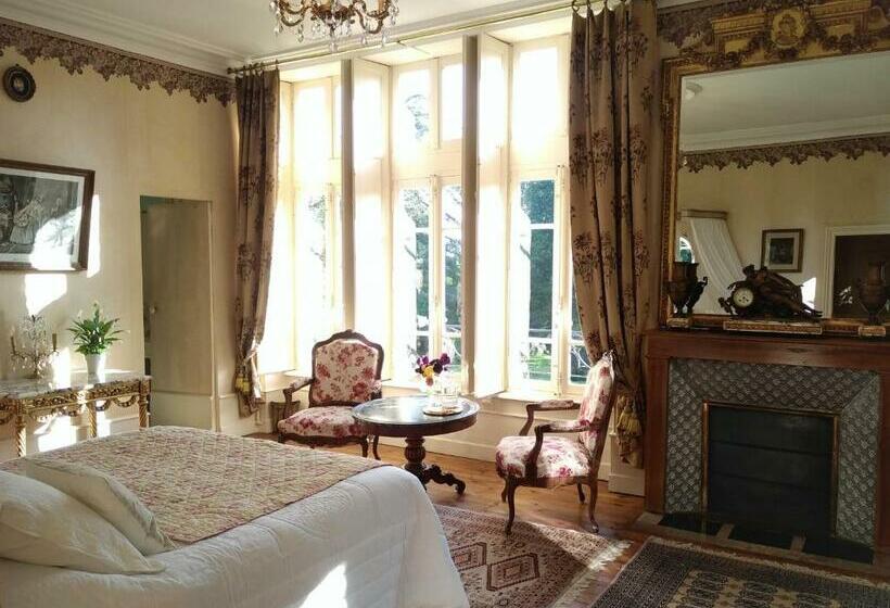 Люкс 2 Спальни, Château De La Vernède, La Grande Vernède