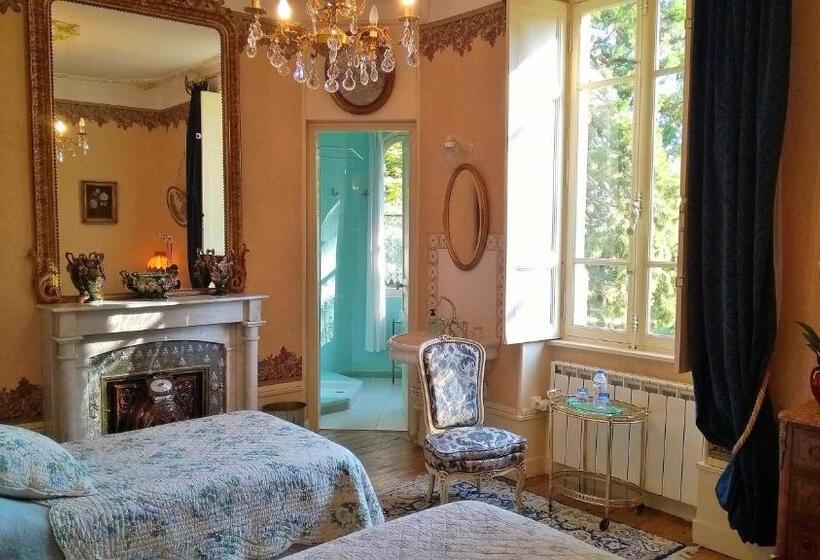 Номер Superior Вид на Сад, Château De La Vernède, La Grande Vernède