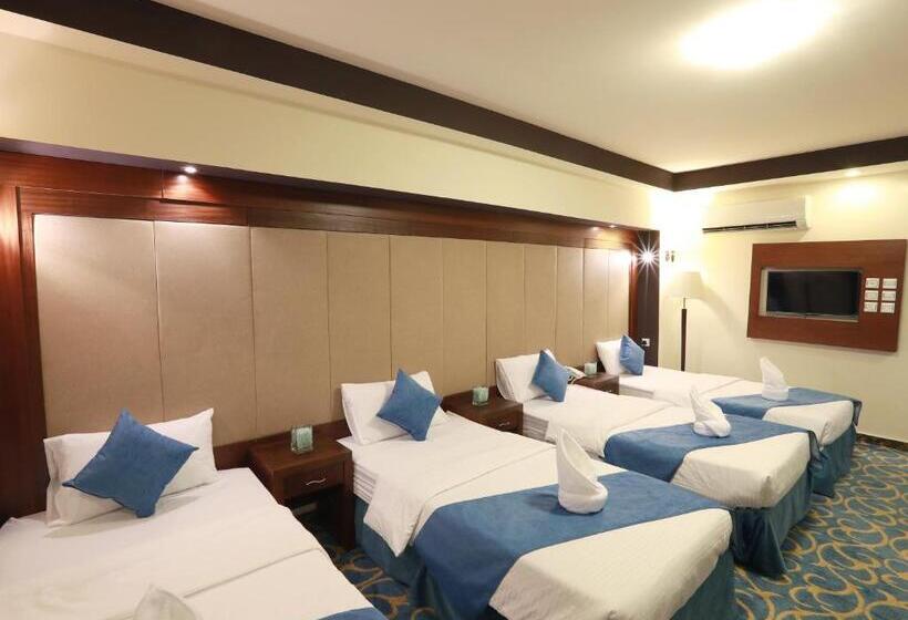 Economy Quadruple Room, Burj Al Saif