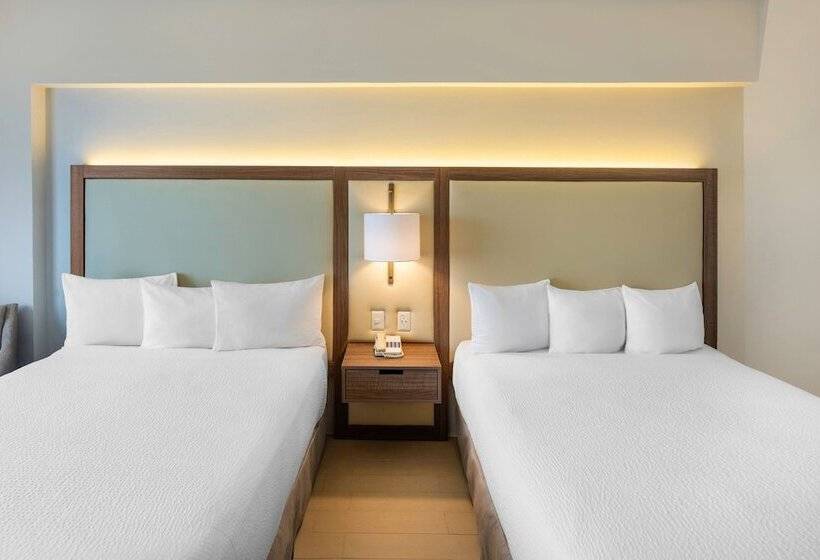 חדר סטנדרט שתי מיטות זוגיות, Fairfield By Marriott Los Cabos