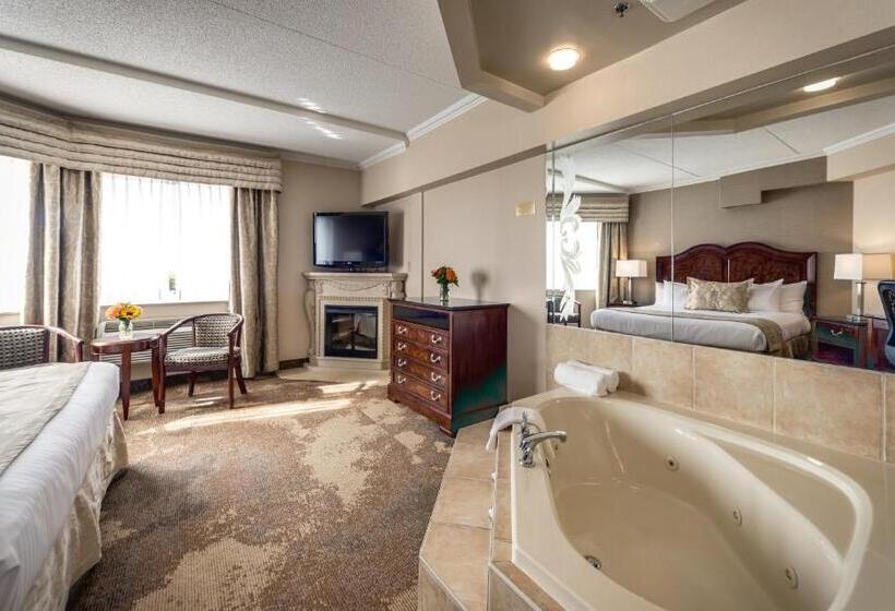 Люкс Кровать Кинг, Monte Carlo Inn & Suites Downtown Markham