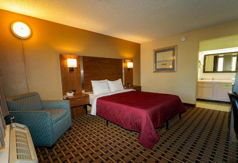Семейный Номер Deluxe, Red Carpet Inn Kinston
