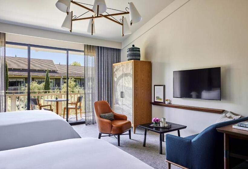 Четырехместный Номер Стандарт, Rosewood Sand Hill