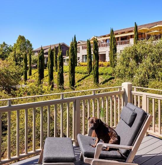 Люкс, Rosewood Sand Hill