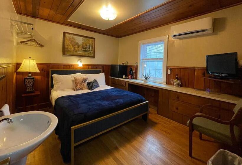 Номер Стандарт, Skyline Village Inn