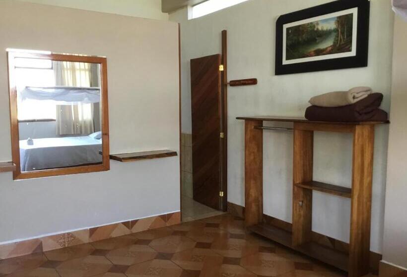 اتاق استاندارد, Tambopata Hostel