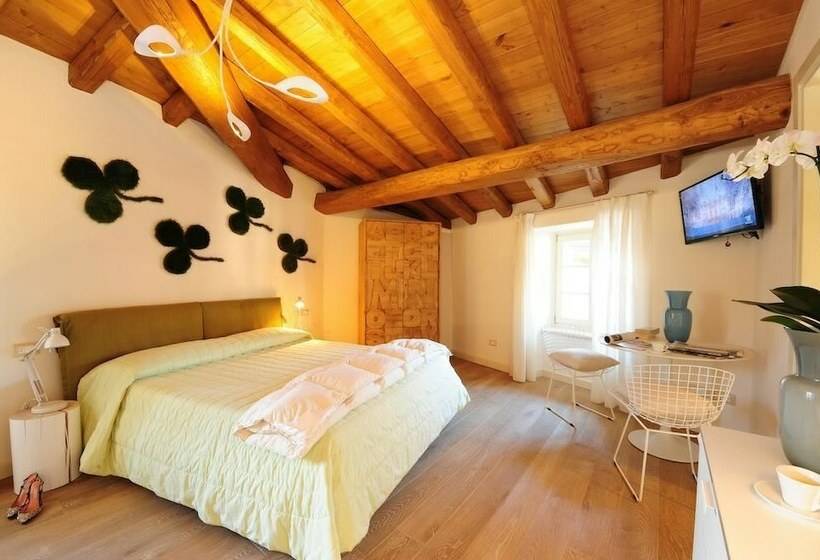 Полулюкс Вид на Озеро, Locanda Al Castelletto